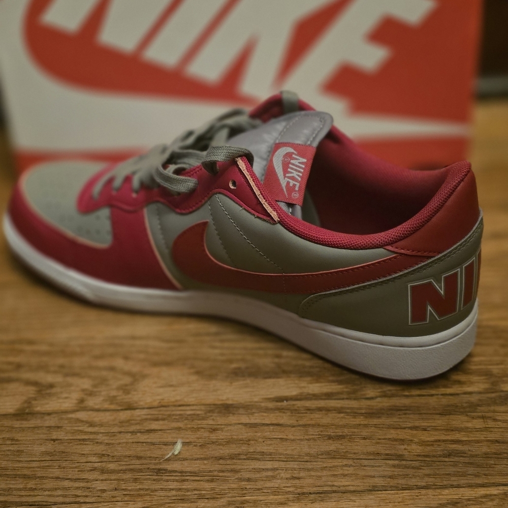 Nike Terminator - Picture 4 of 7